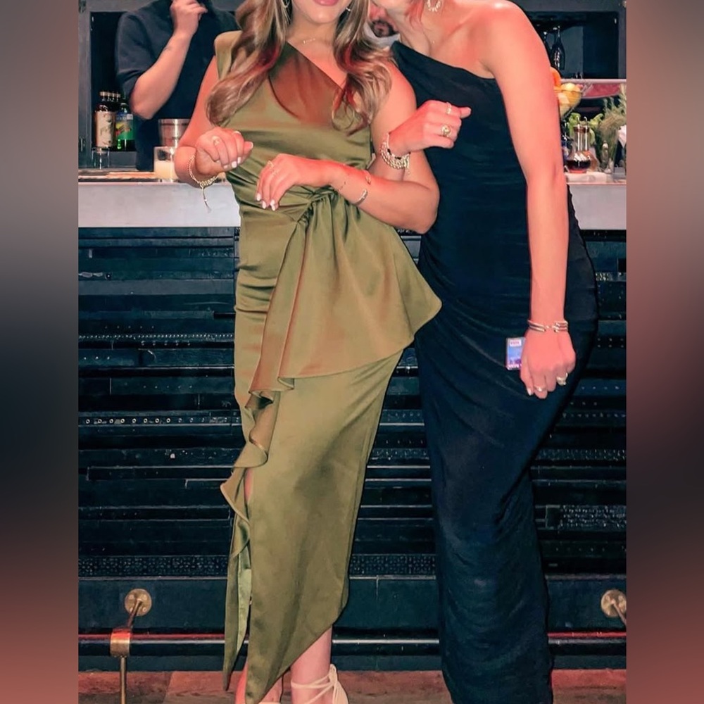 Olive Green One-Shoulder Dress